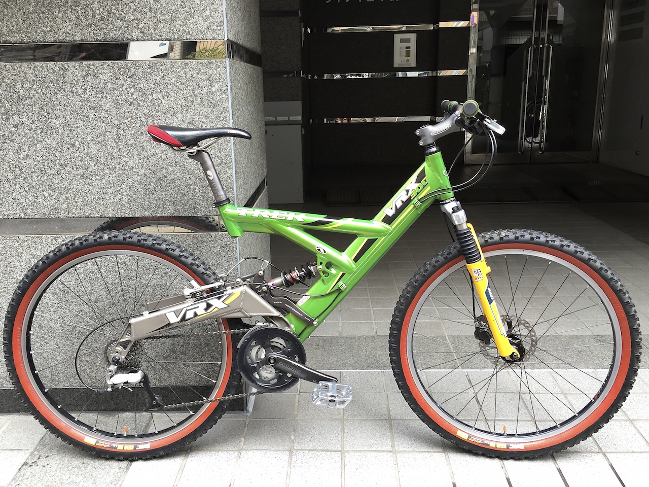 TREK VRX 300 Mサイズ トレック